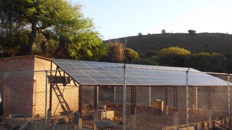 Solsticio – Experiencias con bombas solares en los municipios de Mizque y Auquile